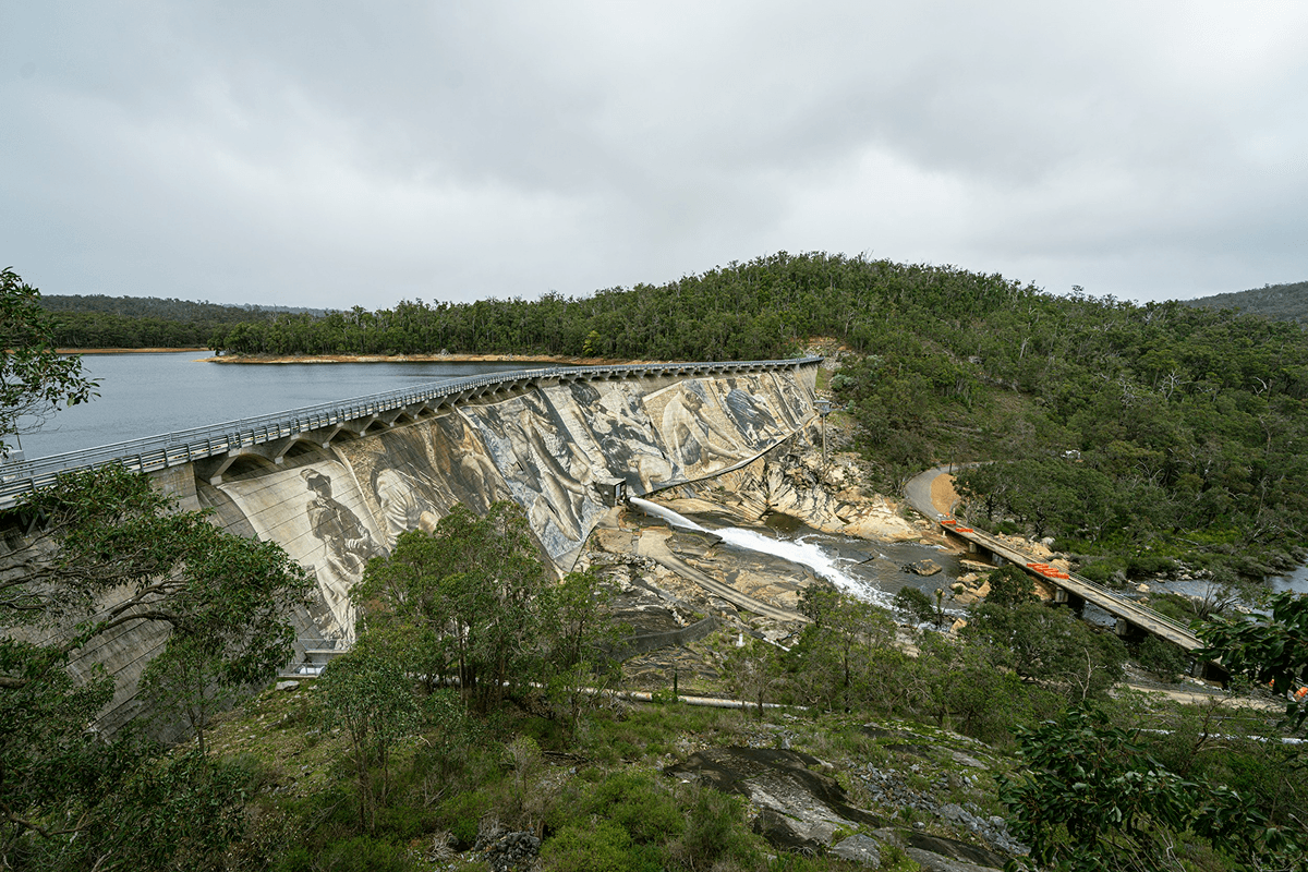 Obra hidráulica de manejo del agua